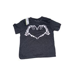 Celebrate It XS Youth Skeleton Hands Heart Graphic Gray Shirt